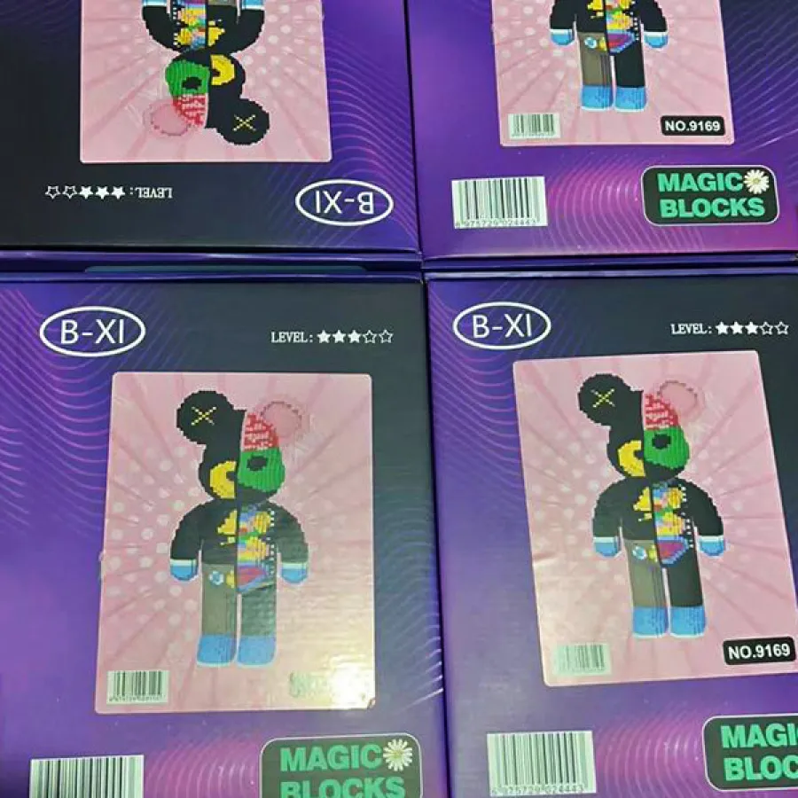 3D конструктор Magic Blocks "Dissected companion" Bearbrick 50 см – блоковый мишка в стиле KAWS, 4000+ деталей