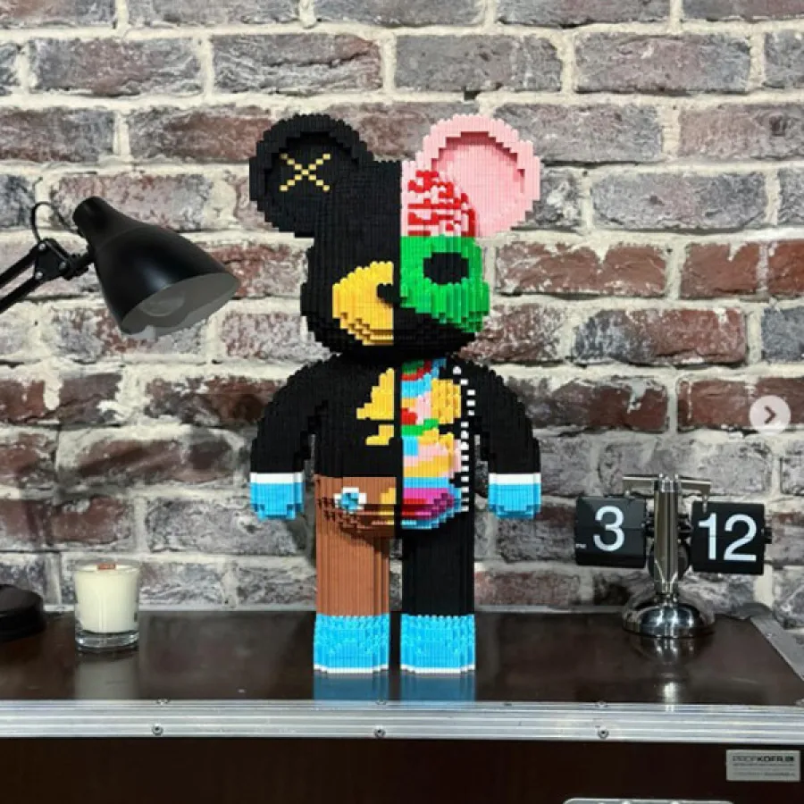 3D конструктор Magic Blocks "Dissected companion" Bearbrick 50 см – блоковый мишка в стиле KAWS, 4000+ деталей