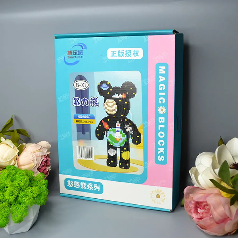 Конструктор Magic Blocks 3D Нано-магические блоки в виде мишки Bearbrick “Космос"