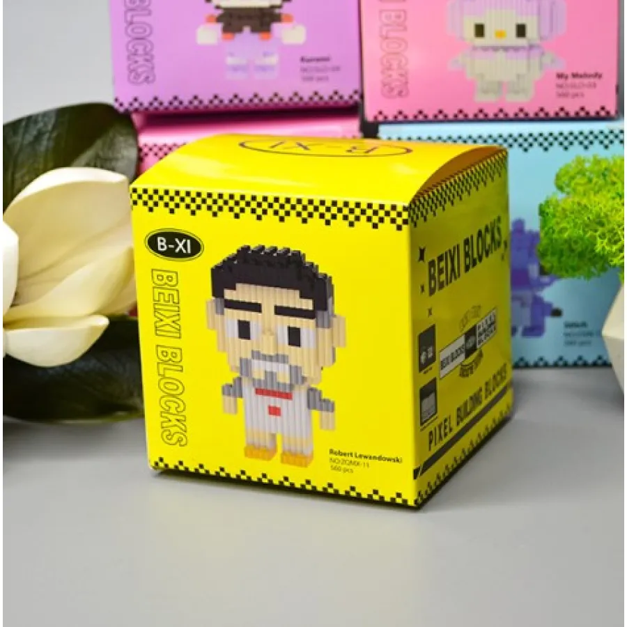 Детский конструктор для мальчика из блоков футболист Левандовский 3Д Magic Blocks, наноблок 3d конструкторы